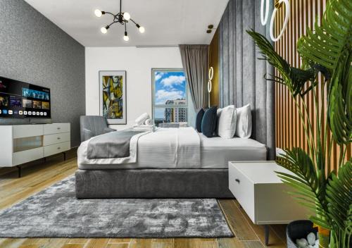 Abu Dhabi Apartment | Yas Island Premier Apts by Desert Key - Steps to Ferrari World & Yas Mall