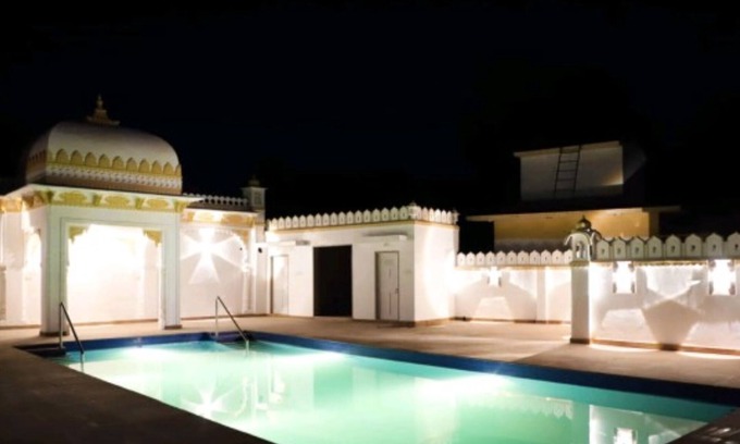 Sirohi Hotel | Yash Veer Resort