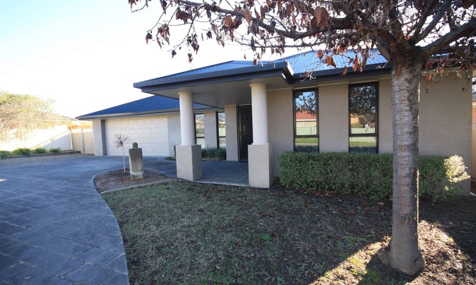 Yass House | Yass Valley Stays - Self-Contained Stays