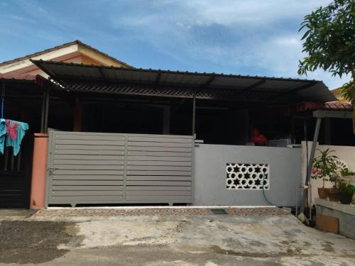 Port Dickson House | Yatida Homestay - Guest House Port Dickson