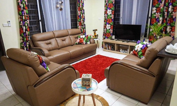 Martintar House | Yaubula Accommodation 2