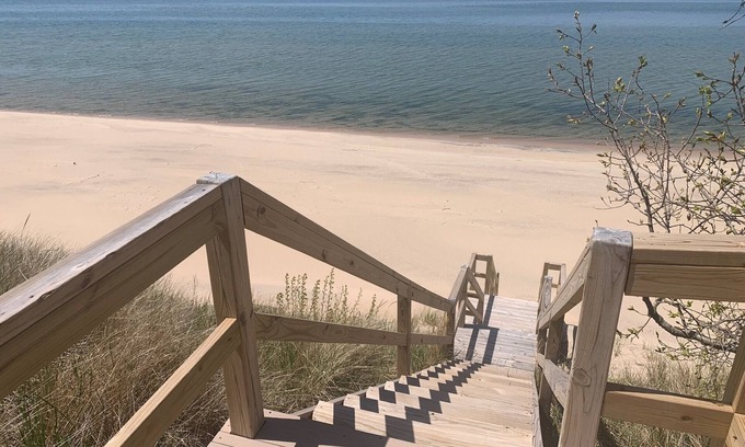 White River Township Cottage | Yay the beach! Lake Michigan beach front cottage, adjacent to dunes & park.