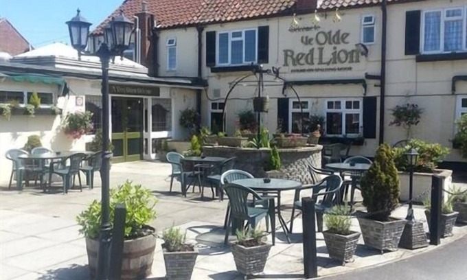 Holme-on-Spalding-Moor Hotel | Ye Olde Red Lion