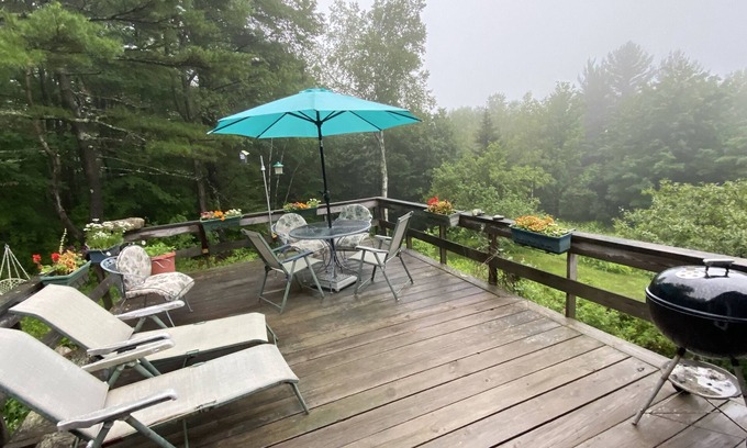 Williamsville House | Year Round Mountain Retreat