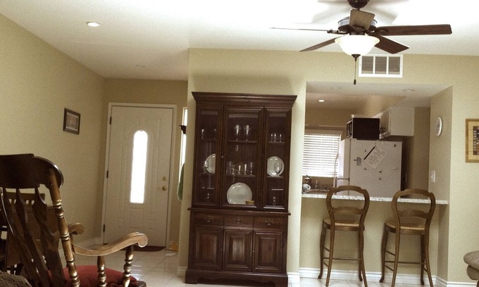 Sun City House | Year-Round Paradise: Walk to Golf, Markets & Restaurants-A 55+ Community