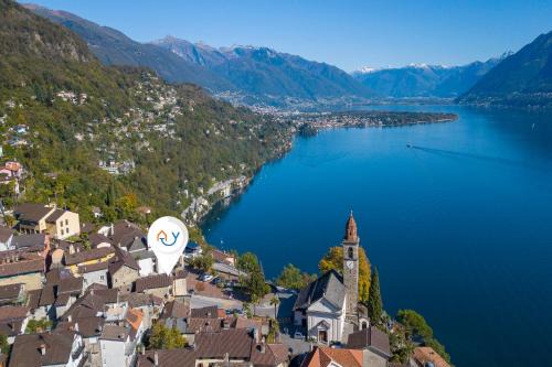Ronco sopra Ascona Apartment | Yellow View Apartment - Happy Rentals