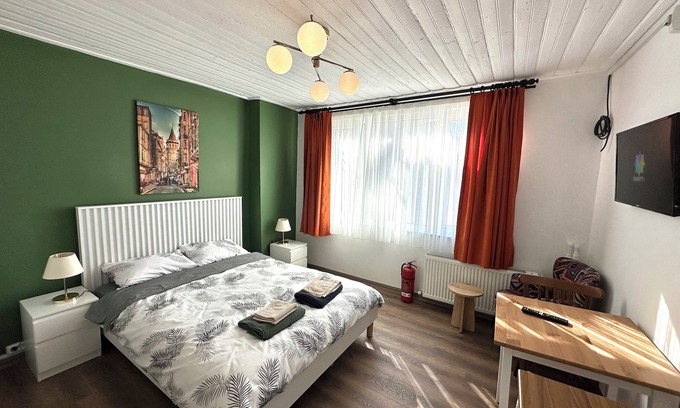 Taksim Apartment | Yellowhouse Room 5