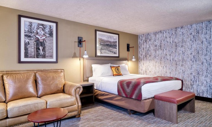 West Yellowstone Hotel | Yellowstone Park Hotel