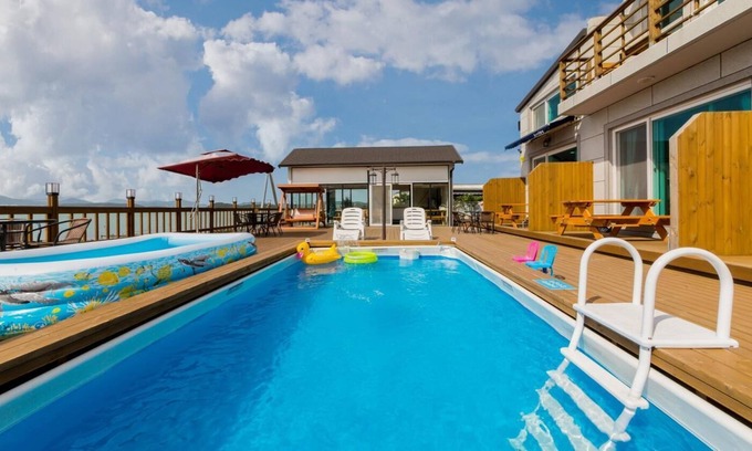 Dolsan-eup House | Yeosu Dolsanmaru Pension