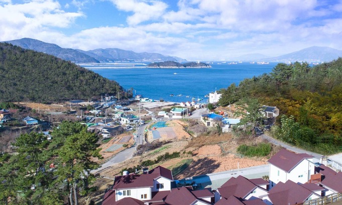 Dolsan-eup House | Yeosu Healling Spa Pension