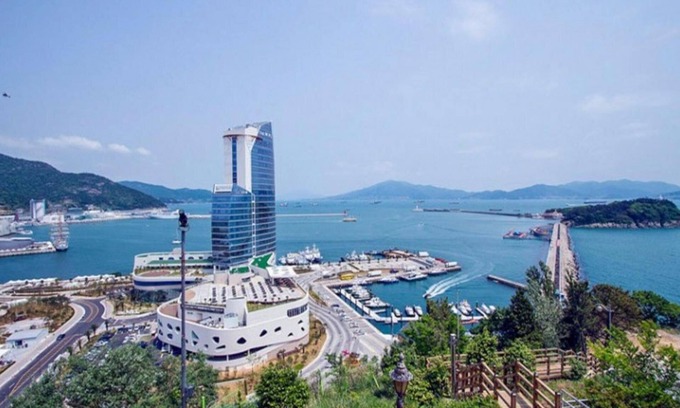 Dolsan-eup House | Yeosu The Raon Pension