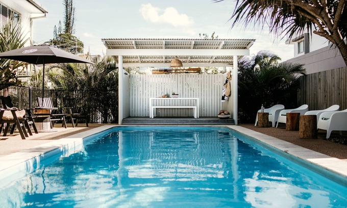 Yeppoon Hotel | Yeppoon Surfside Motel