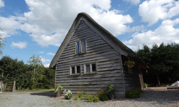Wollerton House | Yew Tree Barn