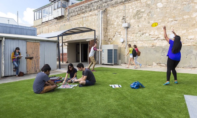 Fremantle Hostel | YHA Fremantle Prison