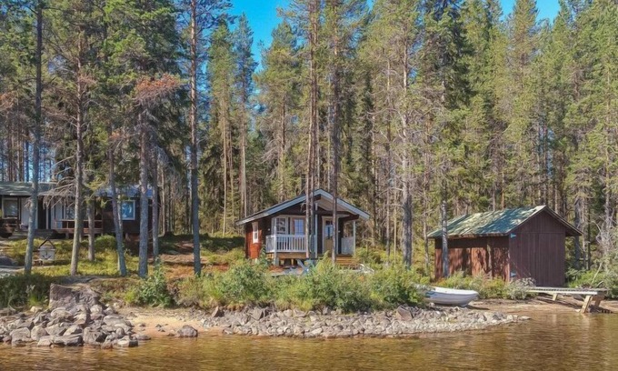 Rukatunturi House | Ylikitkajärvi, Kesäkumpu by Interhome