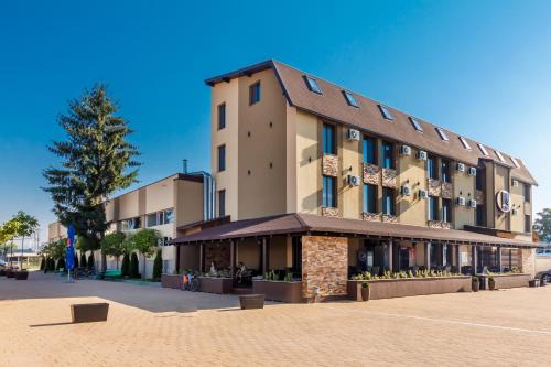 Tirgu Jiu Hotel | YMY HOTELS Târgu Jiu