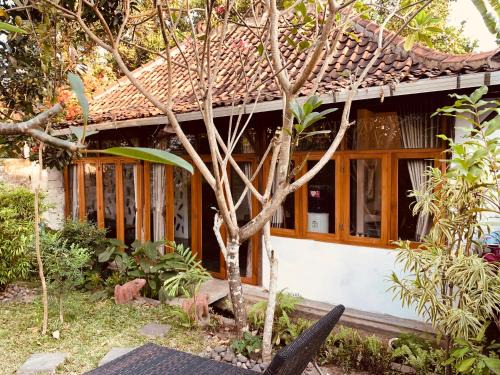 Prawirotaman House | Yoga Lover