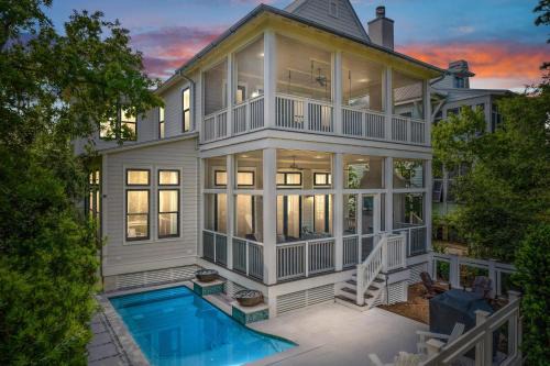 Watercolor House | YOLO