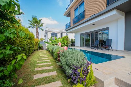 Muratpasa Villa | Yonca Evleri