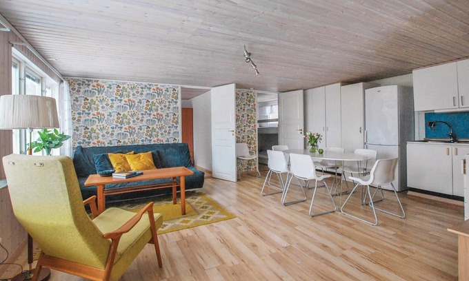 Farjestaden House | You are vacationing here a few hundred meters from Kalmar Sund in Isgärde.