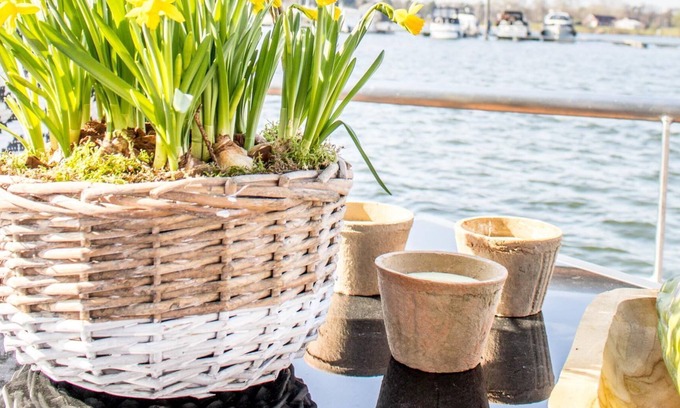 Leuken Boat Rental | You love the special?
