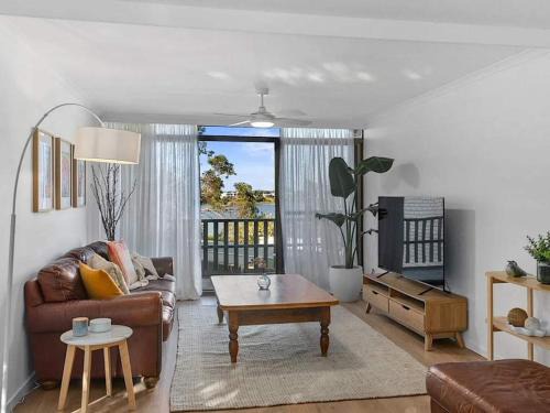 Nagambie House | Young3/29-31