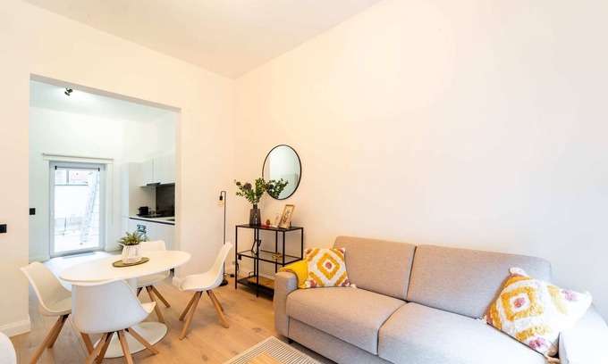 Antwerp Apartment | Your Antwerp Adventure: Sleeps 4!