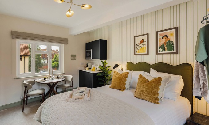 Clifton Apartment | Your Apartment | Hotwells | No.6