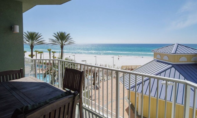 Panama City Beach Condo | Your Beachfront Retreat Awaits!
