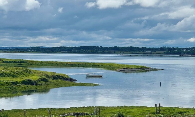 Oranmore House | Your Coastal Paradise Awaits