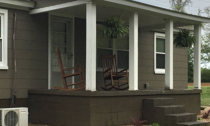 Rogersville House | Your country home away from home!