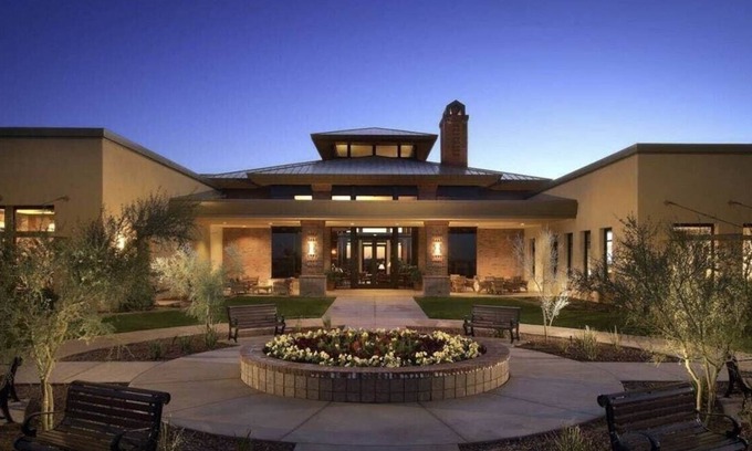 Anthem at Merrill Ranch House | Your Desert Retreat Awaits.