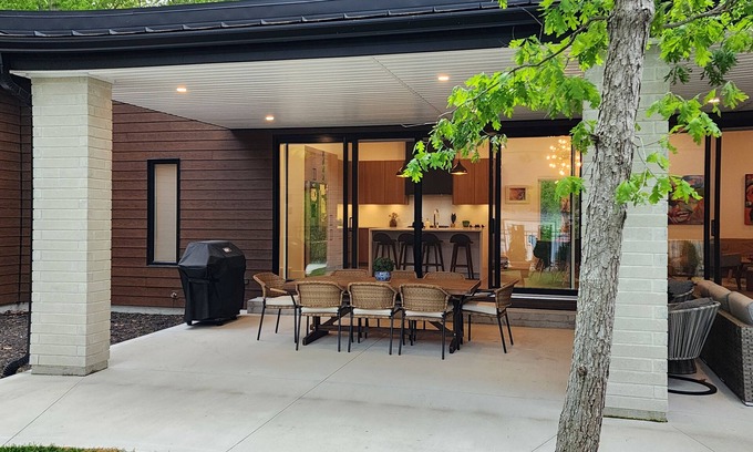 Grand Bend House | Your Grand Bend Getaway Awaits!