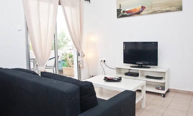 Old North Apartment | Your Home Away From Home In The Center Of Tel Aviv & 5 Minutes From The Beach
