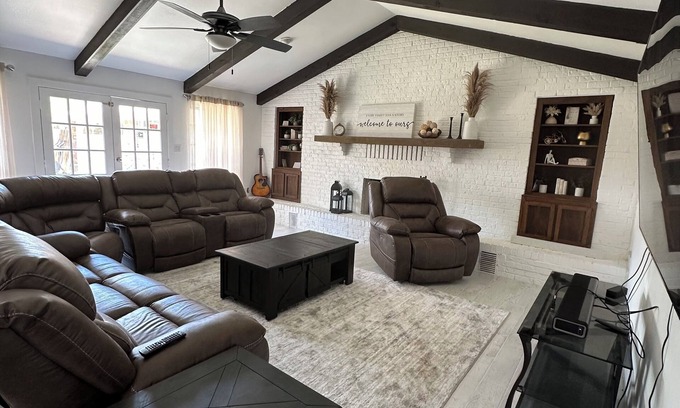 Fort Worth House | Your Home Away from Home
