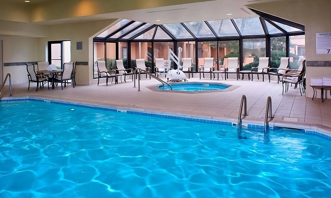 Waldron Hotel | Your Home Away From Home! Pet-Friendly Property in Kansas City, Indoor Pool!