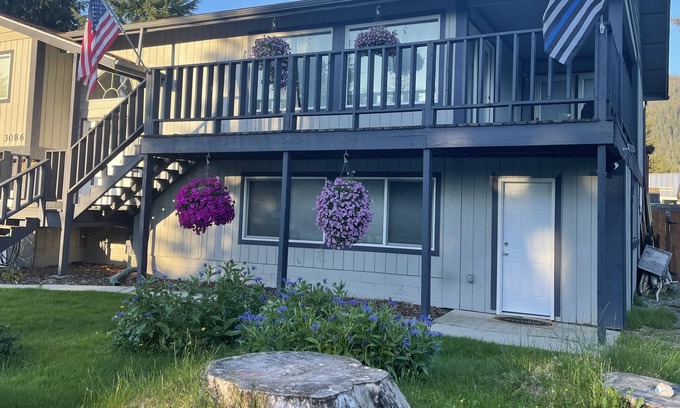 Mendenhall Valley Apartment | Your Home Base! Located w/in minutes of Glacier, Walking Paths & Hiking Trails!!