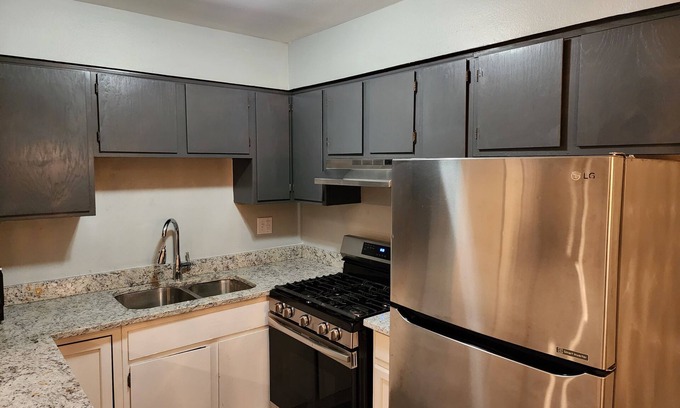 Pebble Hills Park House | Your Home In Pebble Hills & Yarbrough