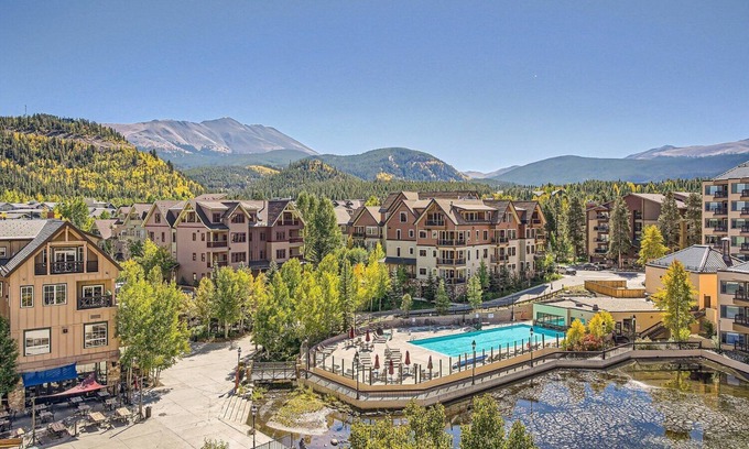 Peak 9 Condo | Your Next Vacay Awaits at Peak 9 Ski-In/Ski-Out!