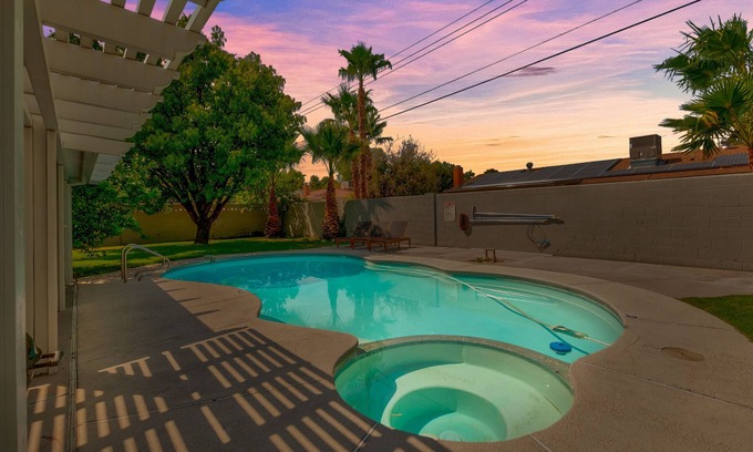 McNeil Estates House | Your Oasis Near the Las Vegas Strip: Vacation Rental with Pool and Hot Tub!