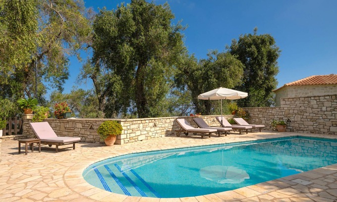 Rantatika Villa | Your Paxos Paradise Awaits! 10x4m private pool, spacious terrace, and 3 bedrooms for up to 6 guests.