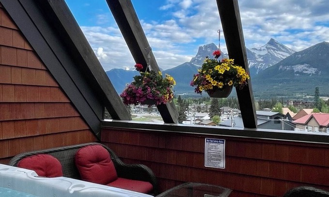 Canmore Condo | Your Penthouse with a private rooftop new hot tub.