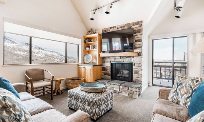 North Park City Condo | Your Perfect Ski In Ski Out Park City Mountain Condo - Unmatched Location & View