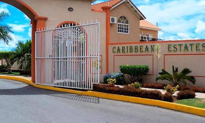 Caribbean Estates Bed & Breakfast | Your quiet retreat away from home