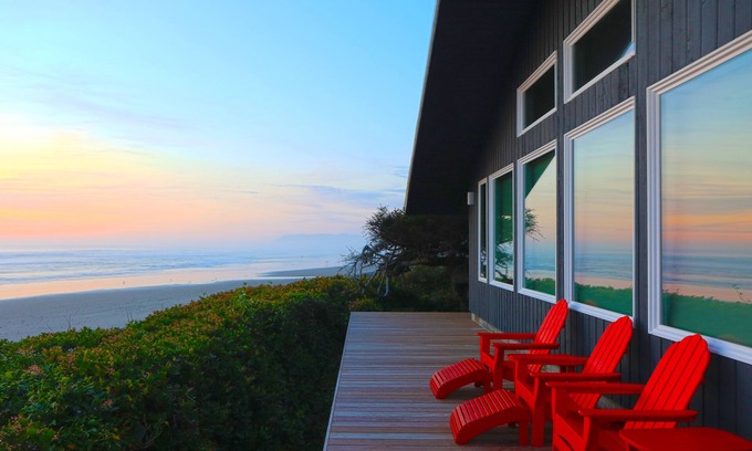 Arch Cape House | Your search is over - 180° views, A/C, Pet friendly, Luxury - Right on the sand