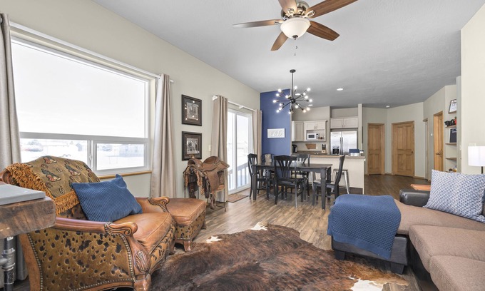 Dillon House | Your small town getaway USA Dillon Montana