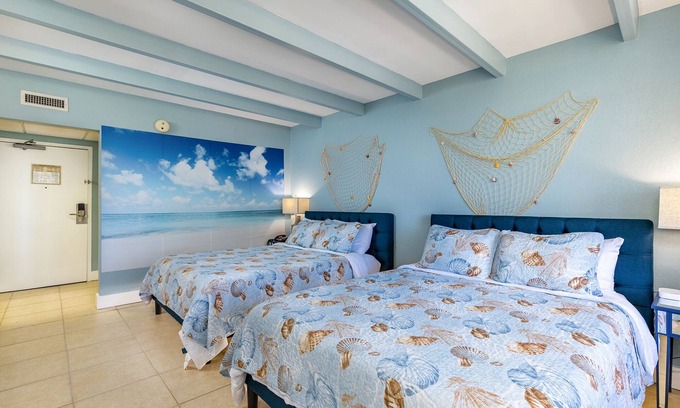 Ruskin Apartment | Your stay on the Bay! Unit 609
