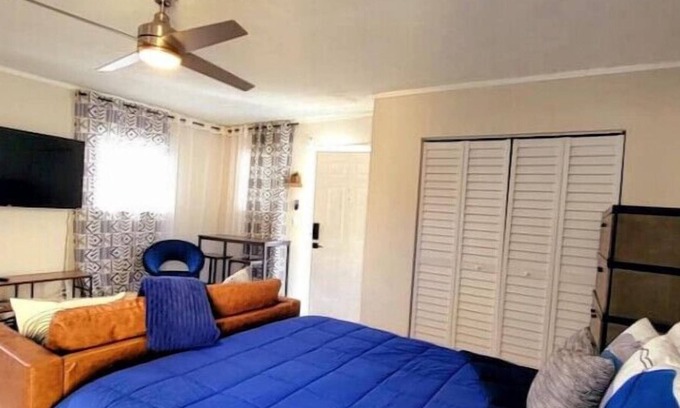 Palm Beach - West Palm Beach House | Your Suite in Palm Beach!