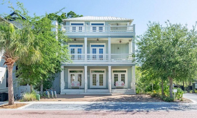 Seacrest Beach House | Yourcation® Awaits in Spacious Relaxing Beach Home!