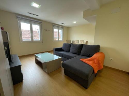 Ourense Apartment | YourHouse Maca I